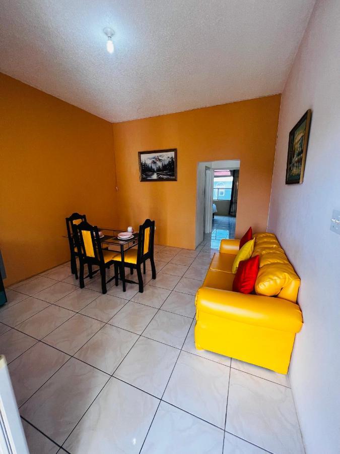 Spring Palm Estate Appartement Saint Maryʼs Buitenkant foto